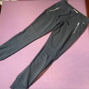 Hollister Fleece Moto-Style Jogger Sweatpants in Black - Size XS Zipper Pockets